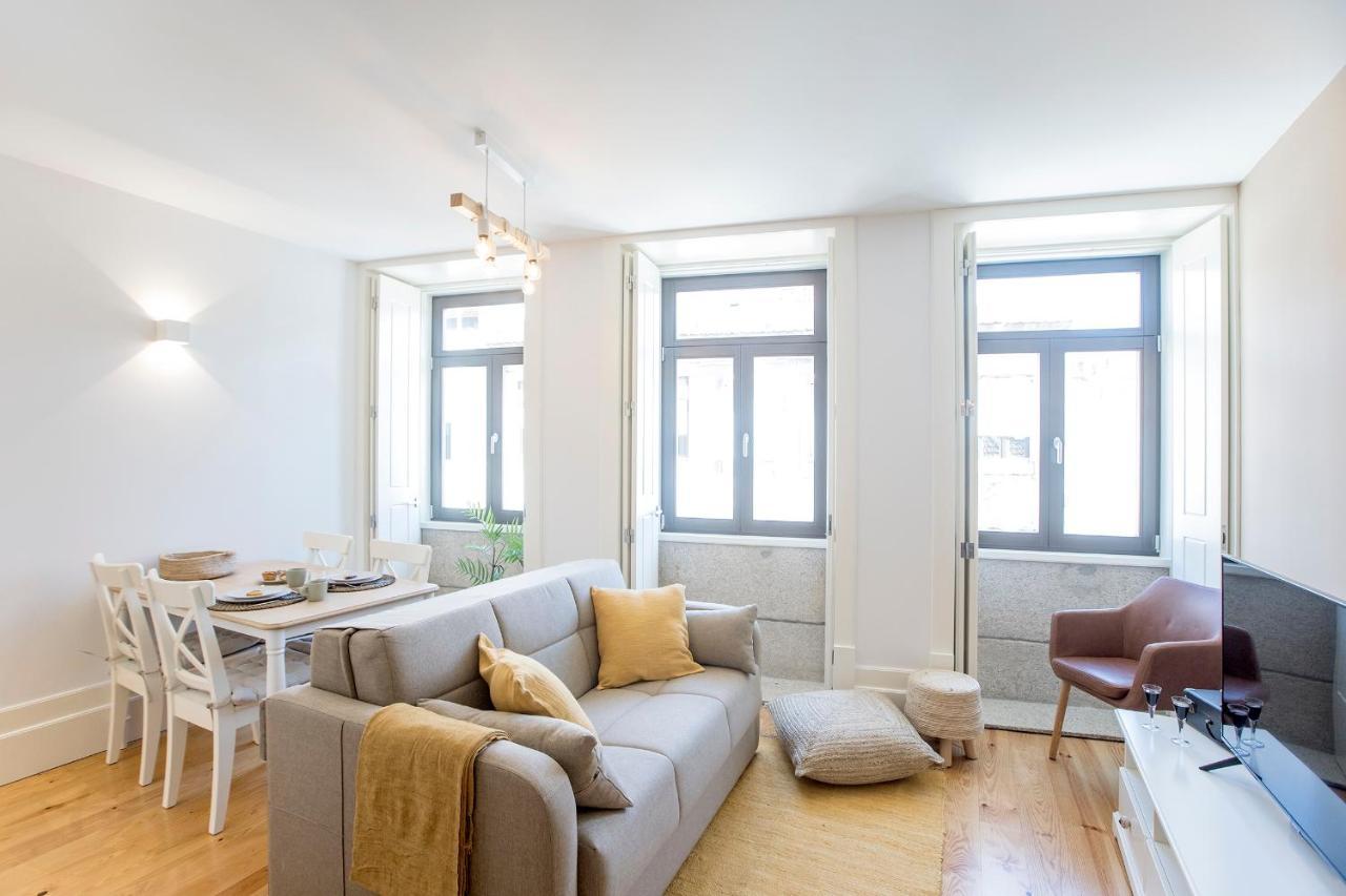Cosy Flat Near Douro Apartment ปอร์โต ภายนอก รูปภาพ